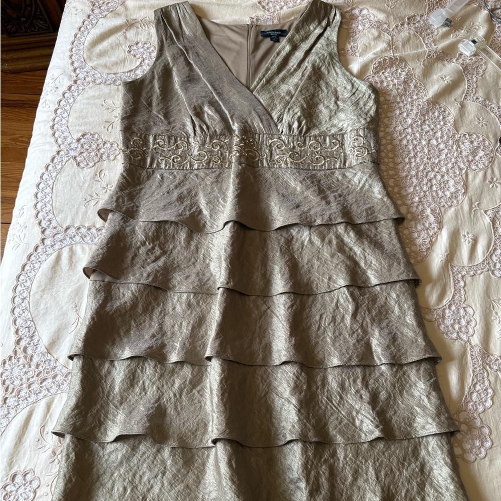 R&M Richards Cream Tiered Sheath Dress for Wedding Guest
